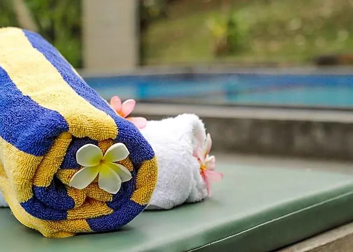 Residence Cozy Superior With Pool Near Palace